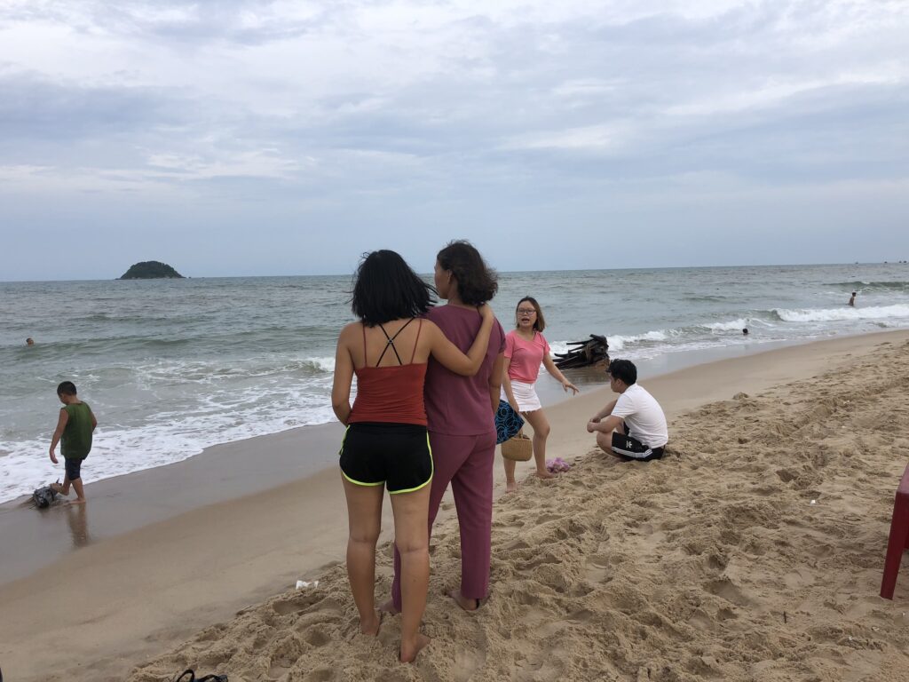 du lịch lagi biển đồi dương